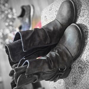 Stylish Brown Women's Boots